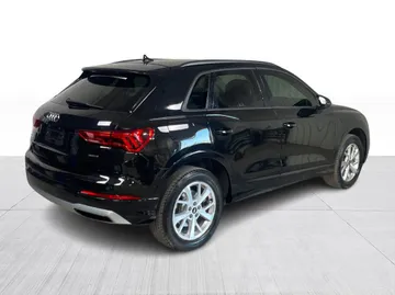 2022 Audi Q3 - image 15