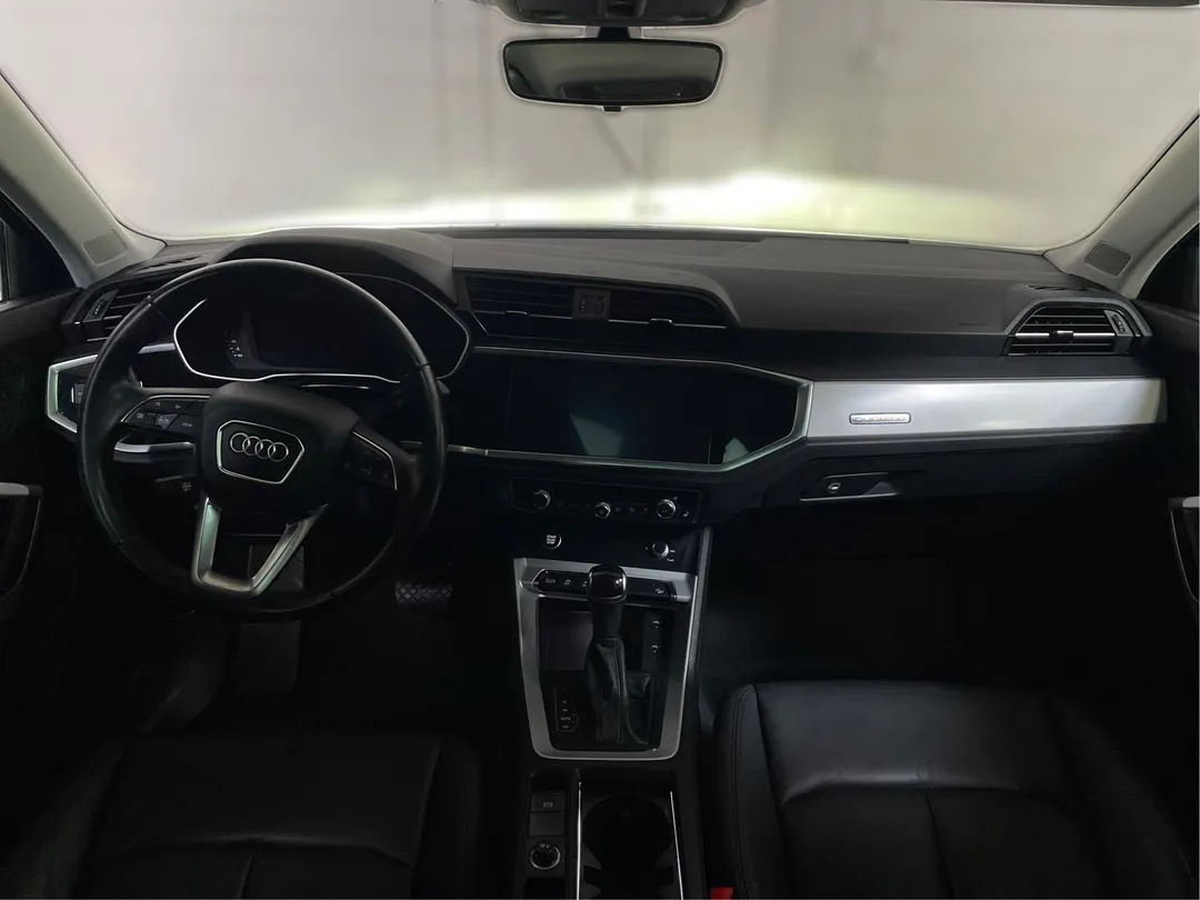 2022 Audi Q3 — photo 4