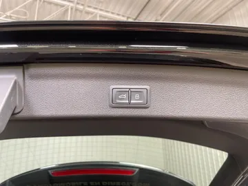2022 Audi Q3 - image 22