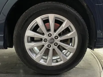 2020 Audi Q3 - image 6