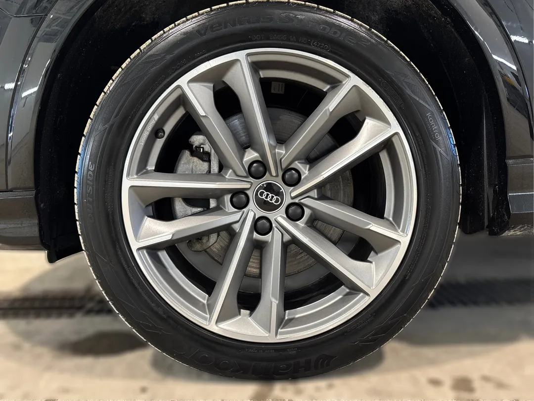 2022 Audi Q3 — photo 6