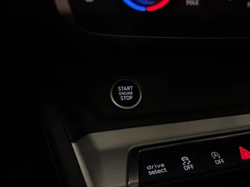 2022 Audi Q3 - image 24