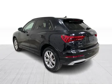2022 Audi Q3 - image 6