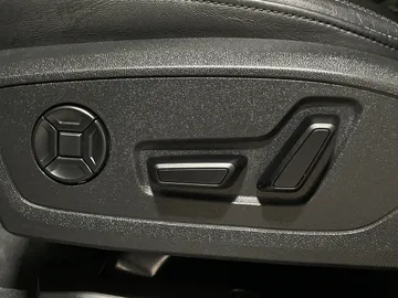 2022 Audi Q3 - image 24