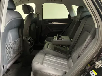 2018 Audi Q5 - image 15