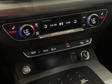 2018 Audi Q5 - image 21