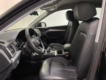 2018 Audi Q5 - image 3