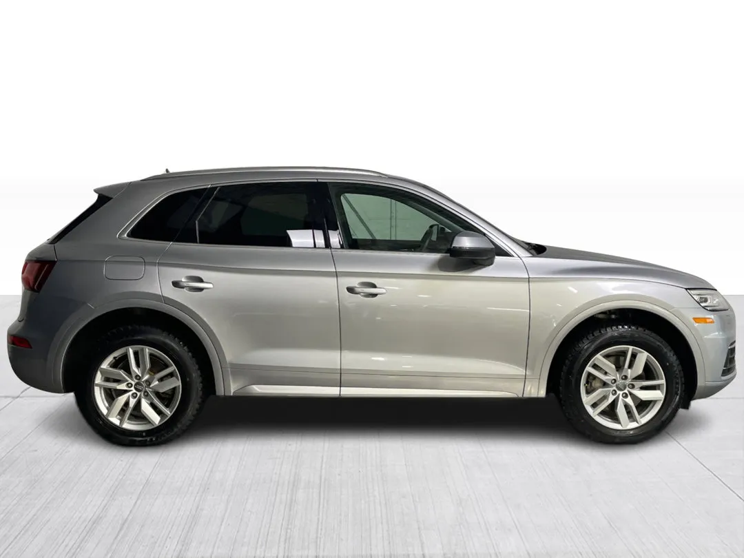 2020 Audi Q5 — photo 2