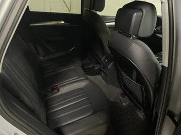 2020 Audi Q5 - image 14