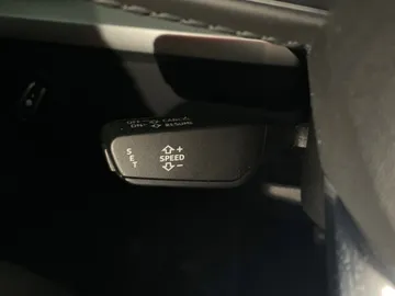 2020 Audi Q5 - image 24