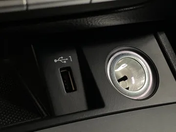 2019 Audi Q5 - image 26