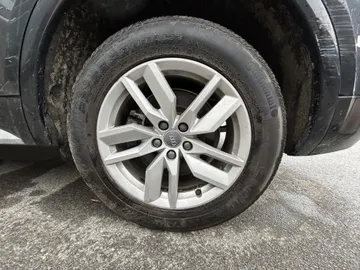 2019 Audi Q5 - image 7