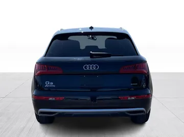 2019 Audi Q5 - image 11