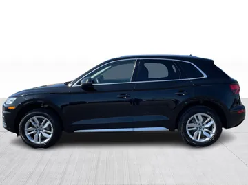 2019 Audi Q5 - image 9