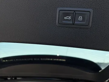 2019 Audi Q5 - image 18