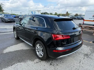 2019 Audi Q5 - image 8