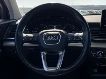 2019 Audi Q5 - image 16