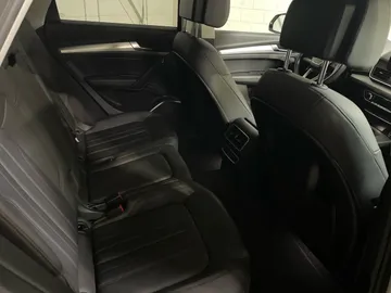 2019 Audi Q5 - image 14