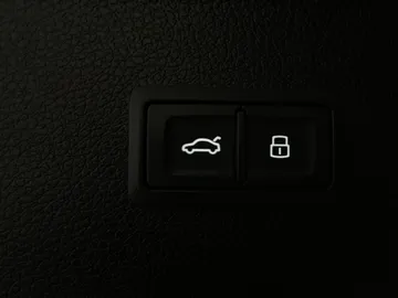 2019 Audi Q5 - image 19