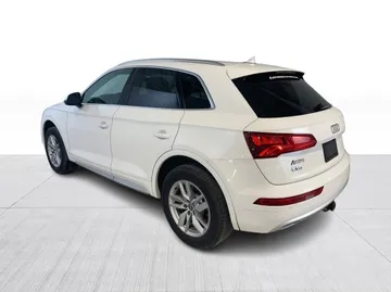2020 Audi Q5 - image 6