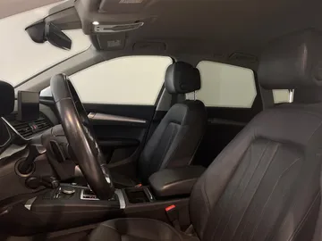 2020 Audi Q5 - image 10