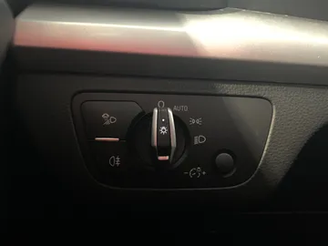 2020 Audi Q5 - image 15