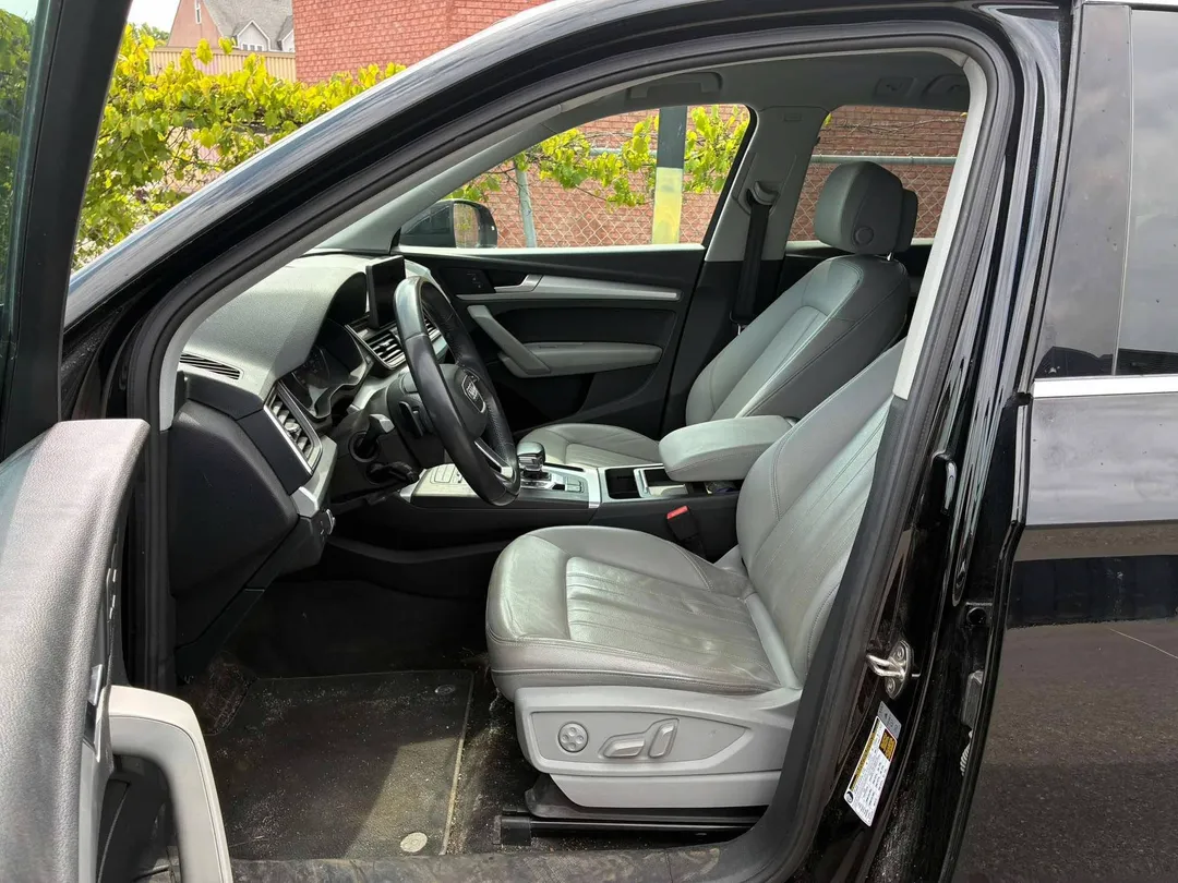 2020 Audi Q5 — photo 7