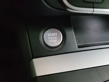 2020 Audi Q5 - image 29