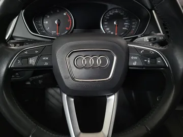 2020 Audi Q5 - image 15