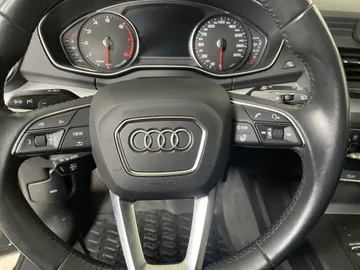 2020 Audi Q5 - image 17