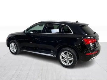 2020 Audi Q5 - image 11