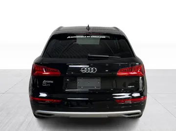 2020 Audi Q5 - image 12
