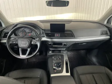 2020 Audi Q5 - image 4