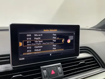 2018 Audi Q5 - image 31