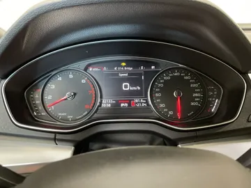 2018 Audi Q5 - image 18