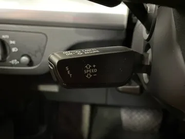 2018 Audi Q5 - image 26