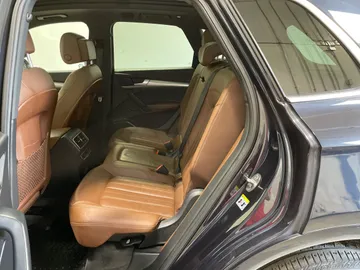 2018 Audi Q5 - image 16