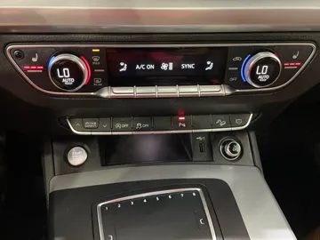2018 Audi Q5 - image 22