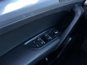 2019 Audi Q5 - image 24