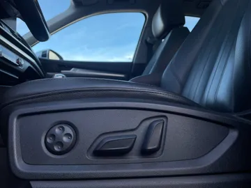 2019 Audi Q5 - image 25