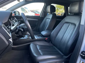 2019 Audi Q5 - image 3