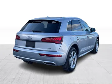 2019 Audi Q5 - image 14