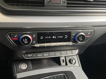2018 Audi Q5 - image 26