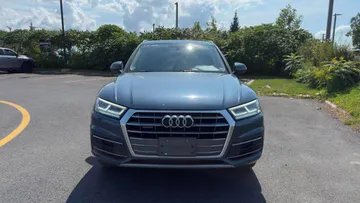 2018 Audi Q5 - image 2