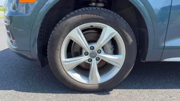2018 Audi Q5 - image 7
