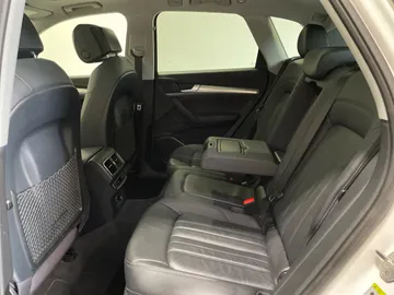 2018 Audi Q5 - image 16