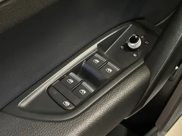 2018 Audi Q5 - image 24