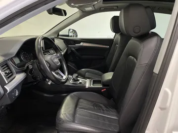 2018 Audi Q5 - image 3