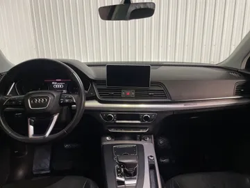 2019 Audi Q5 - image 4