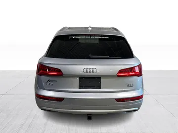 2018 Audi Q5 - image 12